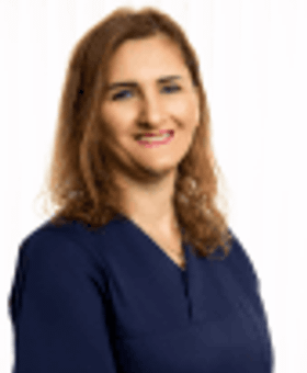 Ekonomiansvarig & tandsköterska Alina Kantar